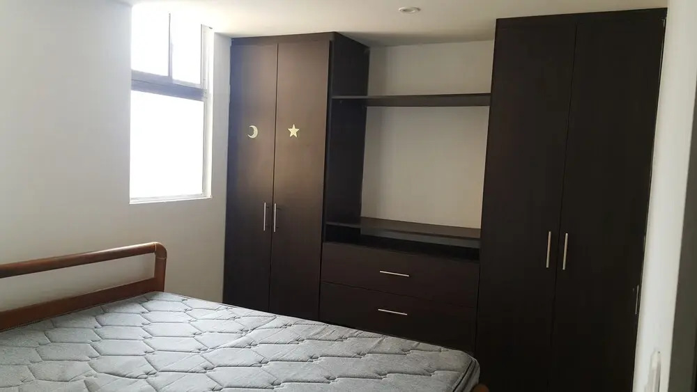 Apartamento 2 alcobas piso alto