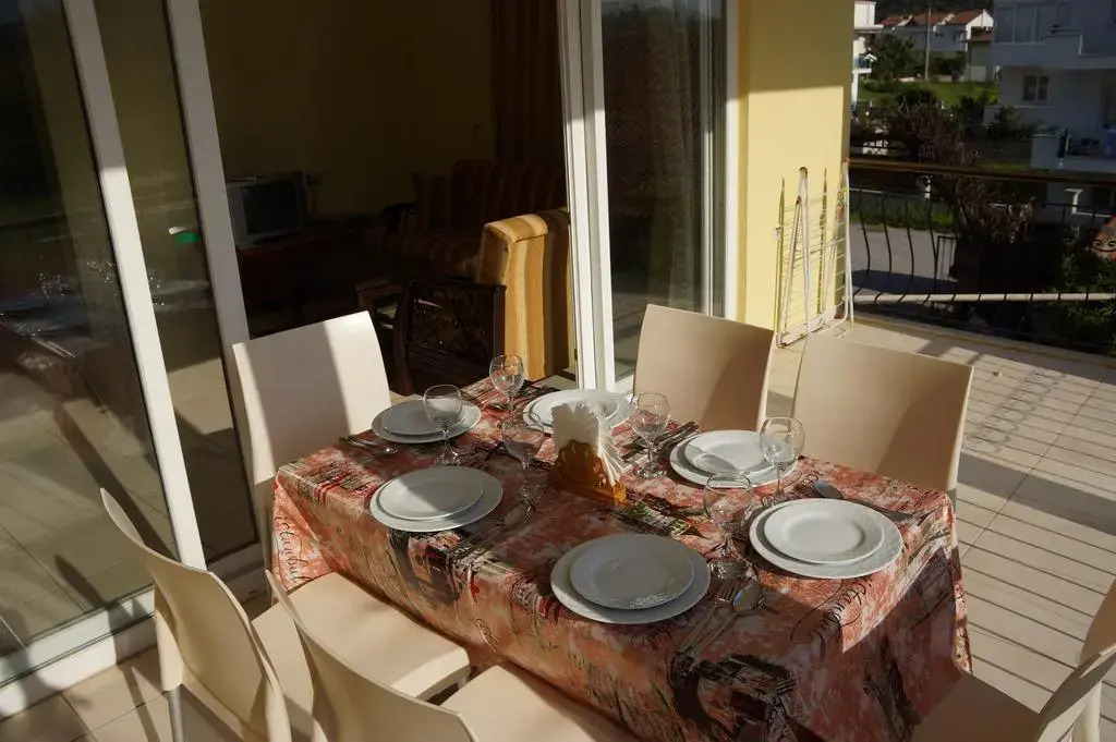 Partmezzo Apart Hotel