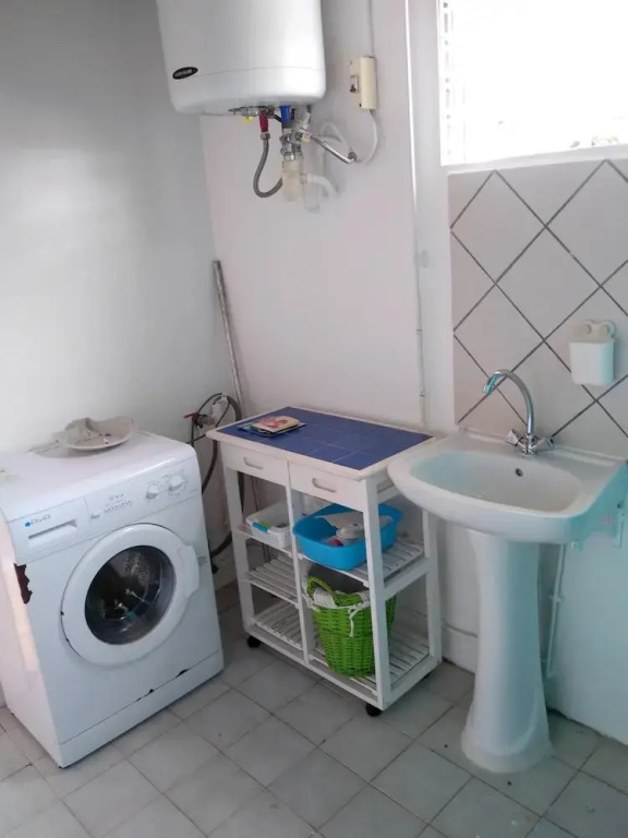 House With One Bedroom In Le Francois With Enclosed Garden