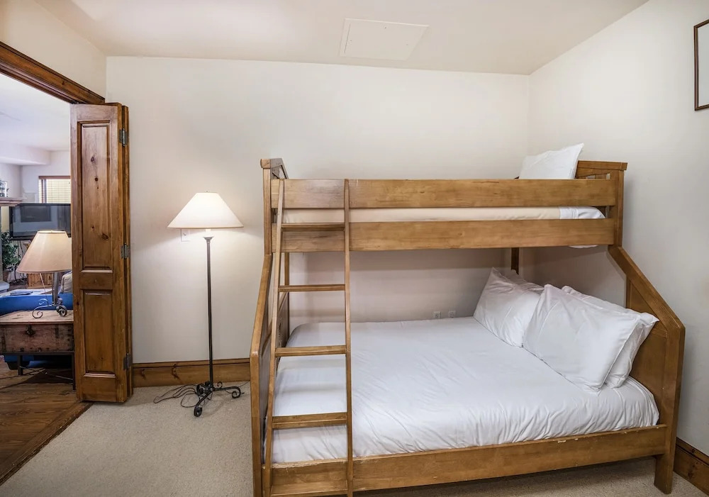 Market Square 306 2 Bedroom Condo by RedAwning