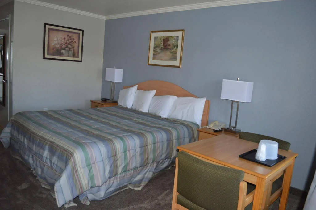 Budget Inn