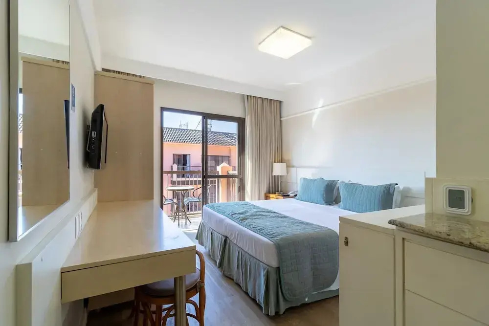 Estúdios Modernos em Resort pé na areia - Jurerê Beach Village JBVJR