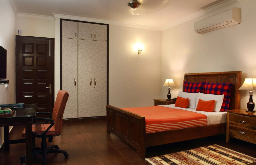 Perch Arbor Suites