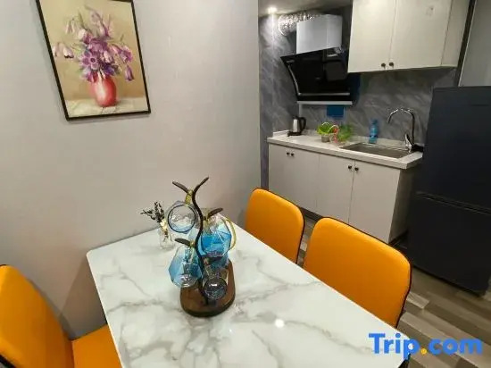 Ruyue Self-service Apartment (Linyi Tongda Road Guohua New Town Branch)