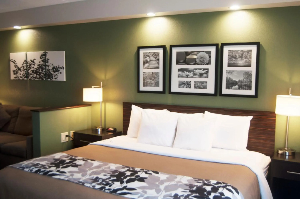 Sleep Inn & Suites Buffalo Airport