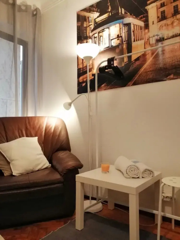 Charming 53 Rooms in Cacilhas - Hostel