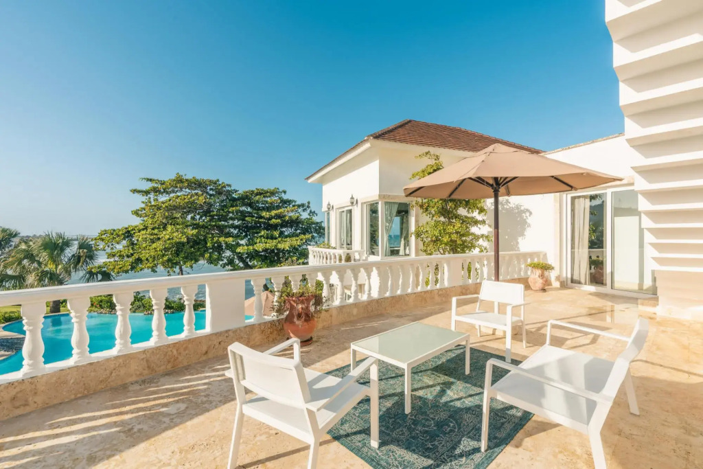 Just Amazing Costa Esmeralda 6BR Villa