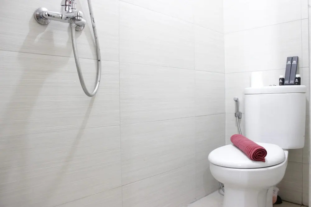 Homey 3BR Apartment at Gateway Pasteur near Exit Toll