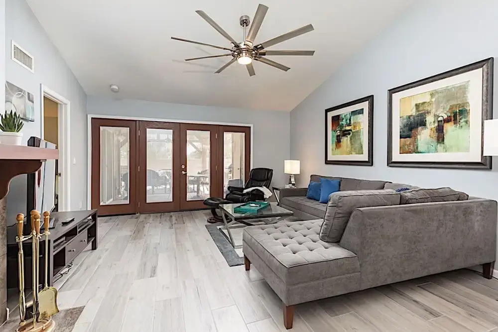 Bluebell Retreat 2BR by Casago