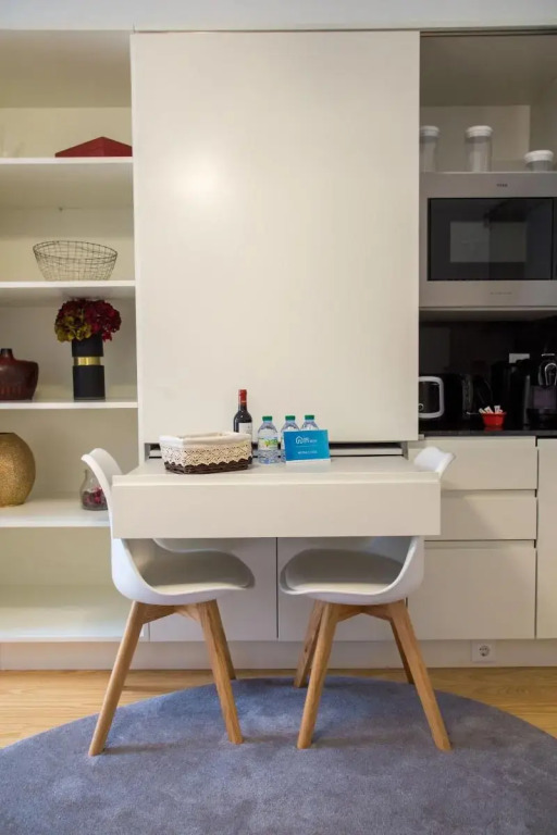 Almada Story Apartments by Porto City Hosts