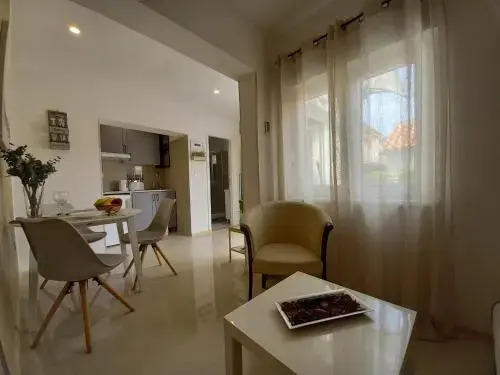 Apartmani Alma