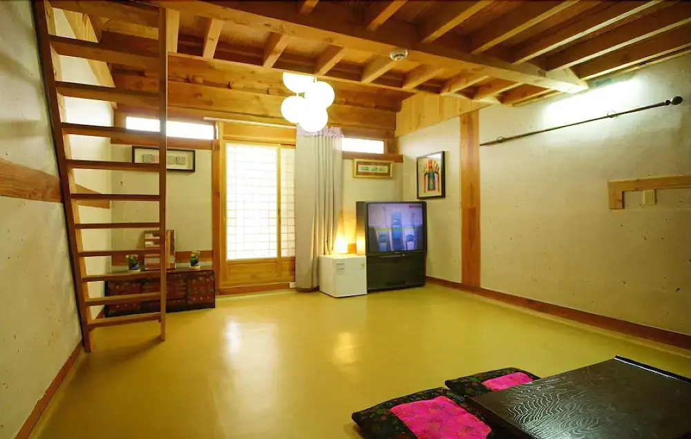 Kim Myongok's Hanok Stay