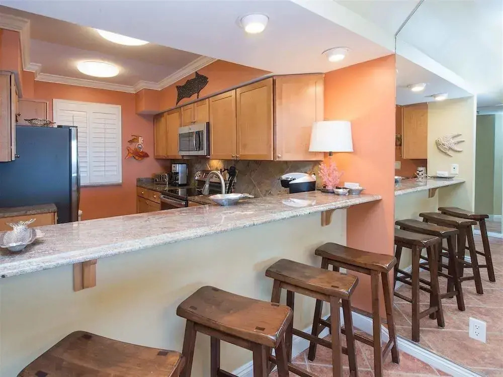 Broadmoor 402 by RedAwning