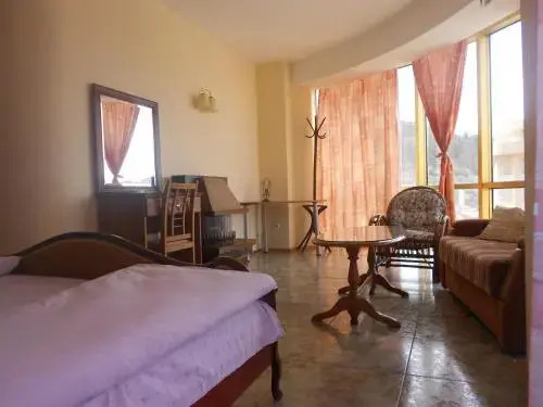 Montenegrin Inn