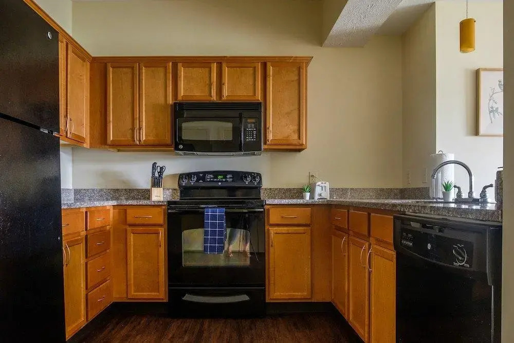 FRONTDESK Portal Place Apts Oakland Pittsburgh