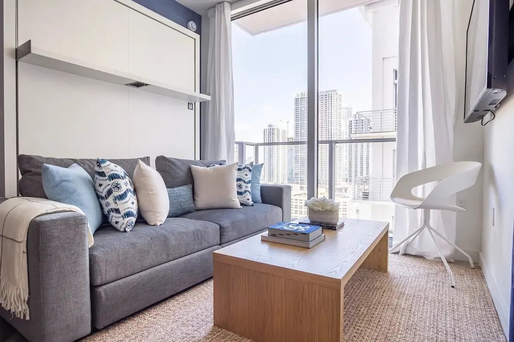 Boutique Condo In Dt Miami Perfect For Couples/fam 1 Bedroom Condo