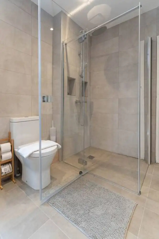 Host Stay The Westbourne Apartment