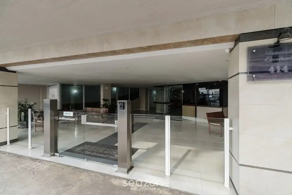 Apartamentos a 400m da Praia em BC - CEV