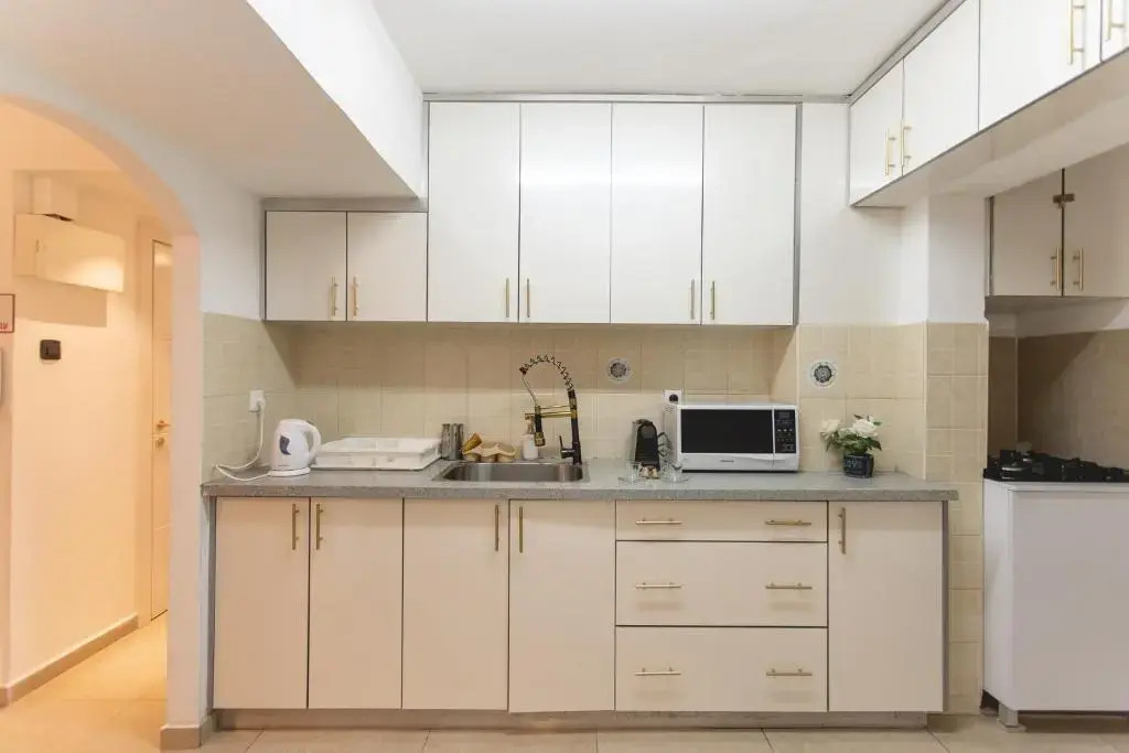 Orel's Ground floor Apartment