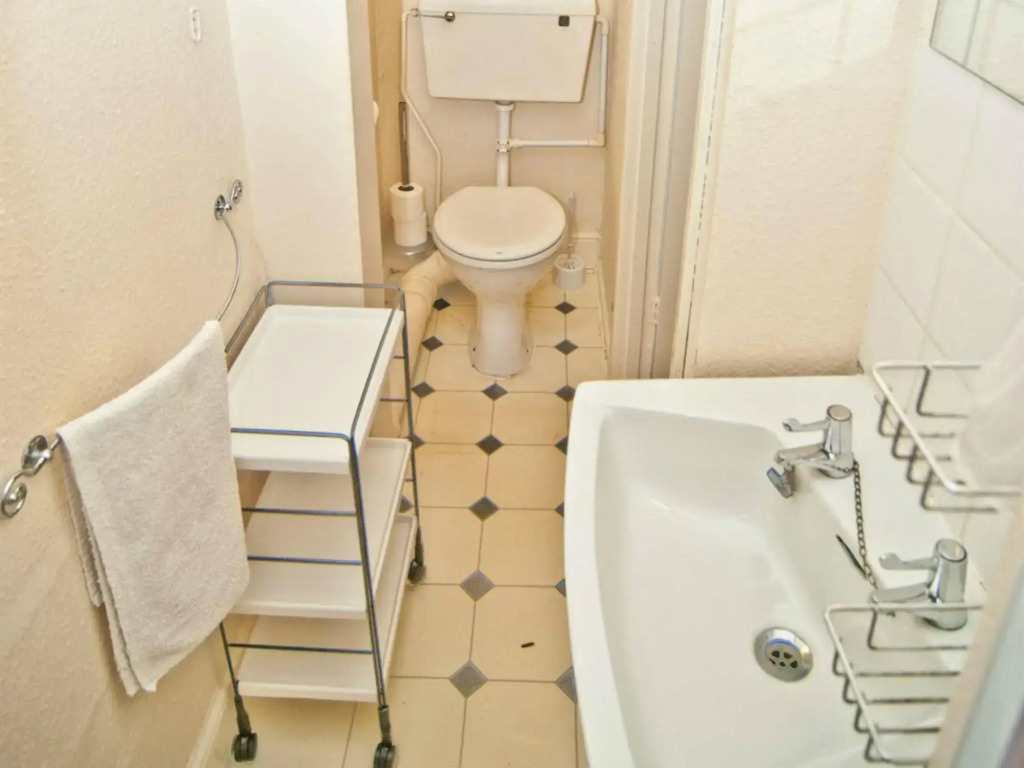 The Jubilee Hotel West- with NEWLY REFURBISHED SPA FACILITIES - GAMESPIT - AND SMOKEHOUSE