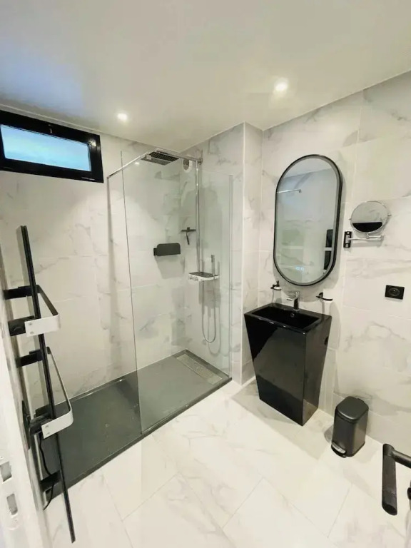 Sumptuous Villa - AC- 6br- 12p- Cannes