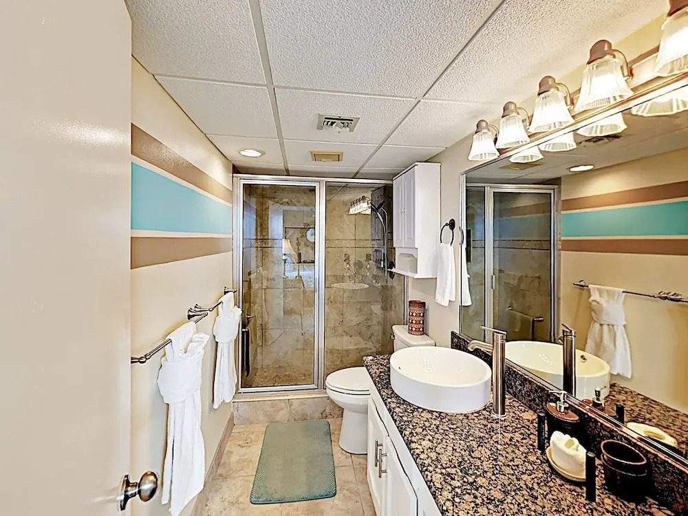 Bayside 2br W/ Pool, Hot Tub & Pier 2 Bedroom Condo