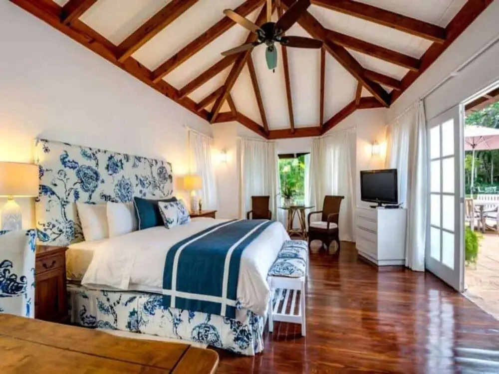 Sunny Vacation Villa 26