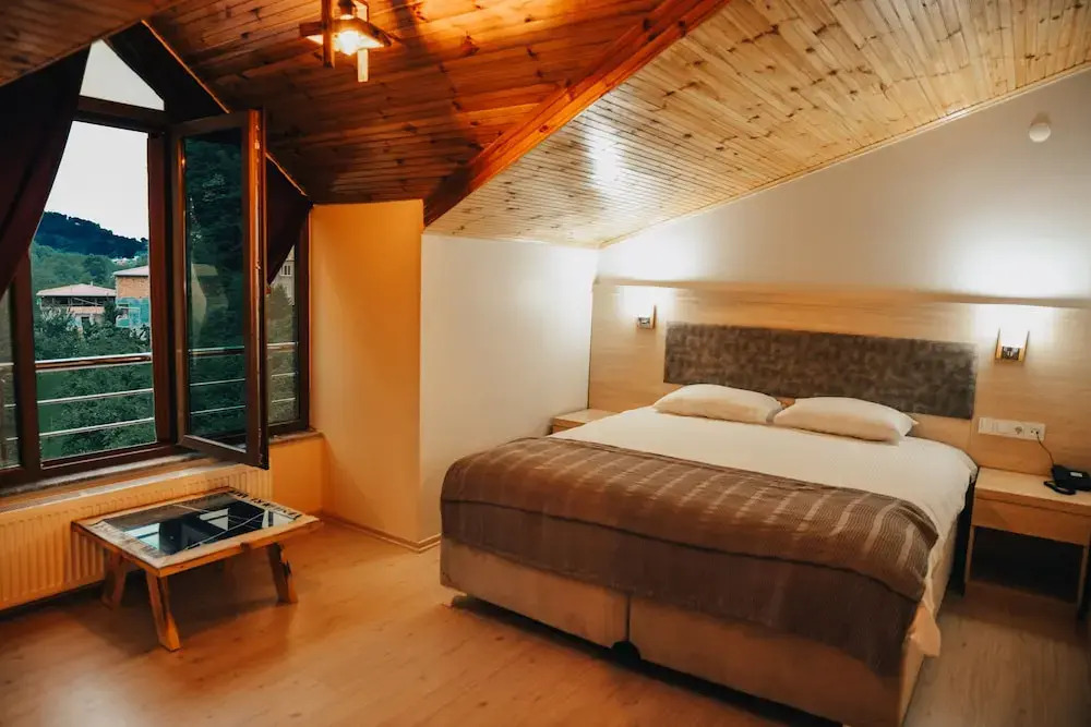 Zeynep Rüya Hatun Yesildere Vadi Hotel