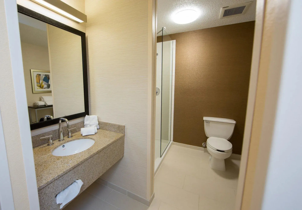 Fairfield Inn & Suites Burlington