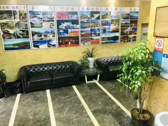 Domi Hotel