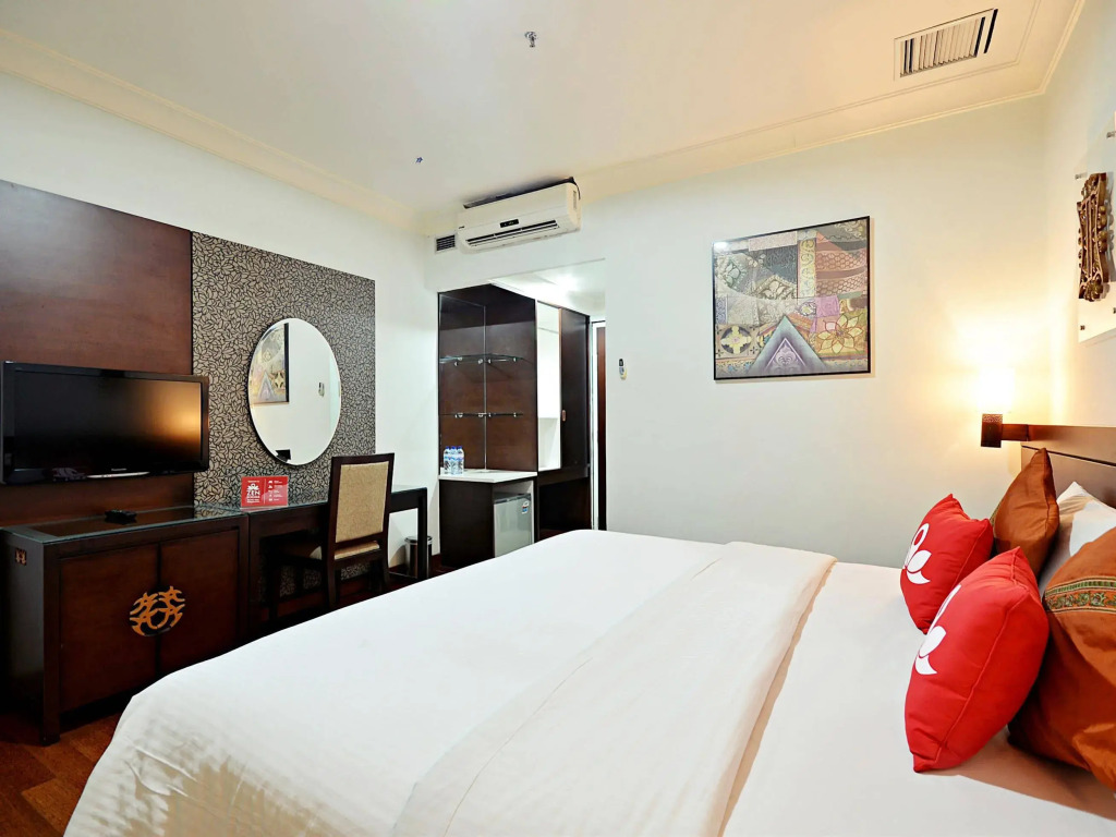 ZEN Rooms Menteng Gondangdia