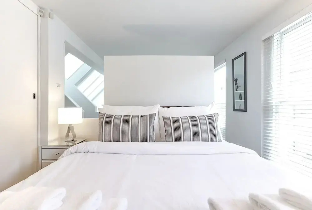 Sparkling 2 Bed Mews House