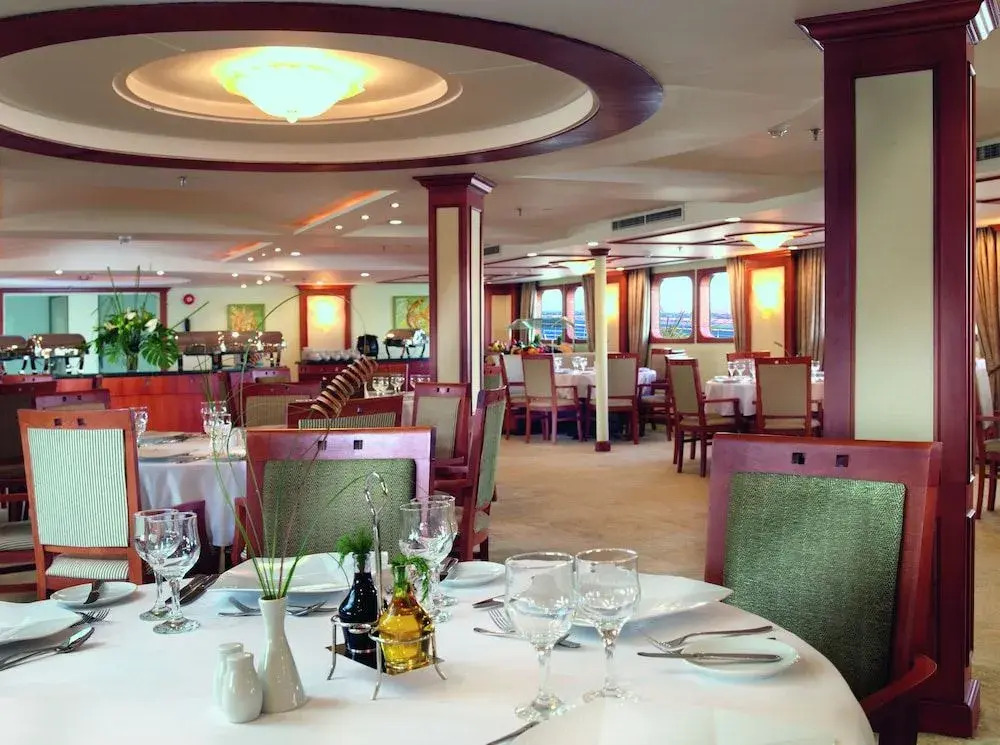 Mövenpick Royal Lotus Nile Cruise, Every Monday Four Nights From Luxor, Every Friday Three Nights From Aswan - Including Excursions & Sightseeing