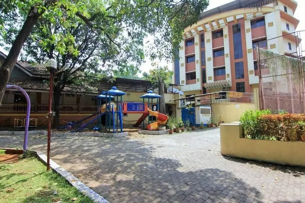 Royal Park Resort