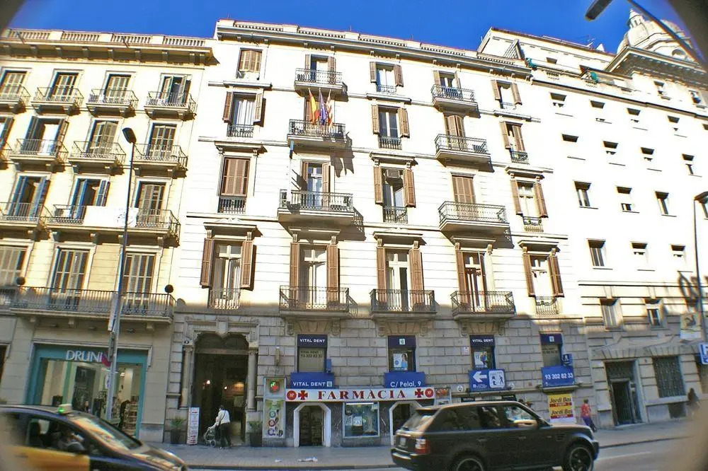 Pelayo Deluxe Apartments