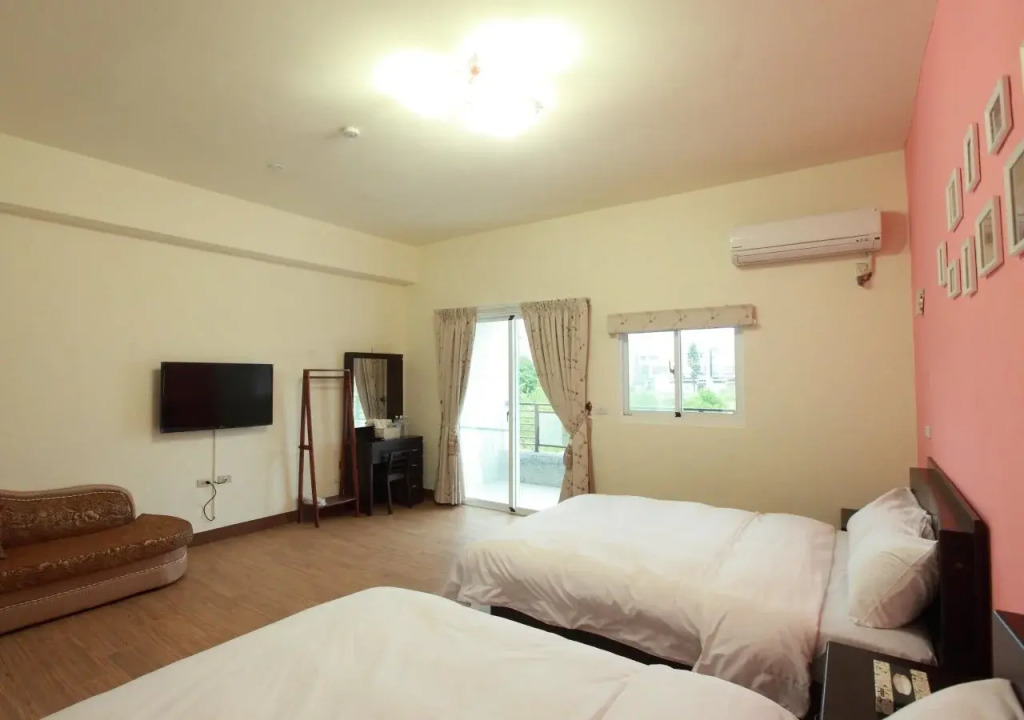 Dali Moonlight B&B