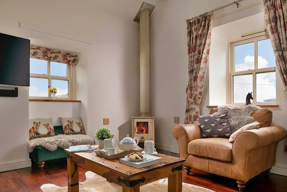 Beautiful Holiday Cottage in Chittlehampton, No Deposit