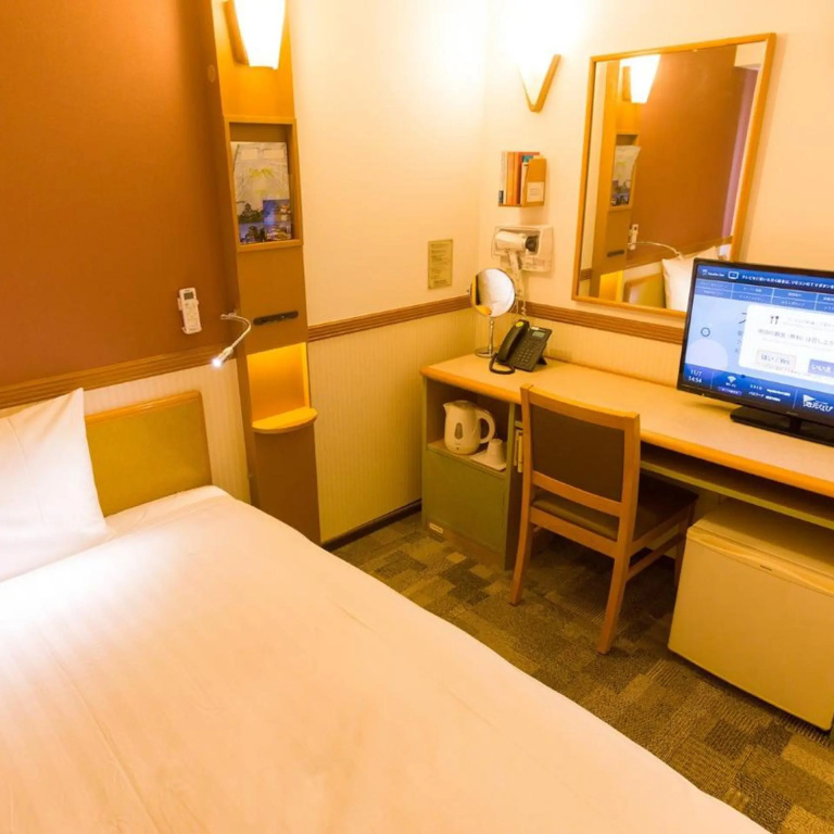 Toyoko Inn JR Yokohama sen Sagamihara Ekimae