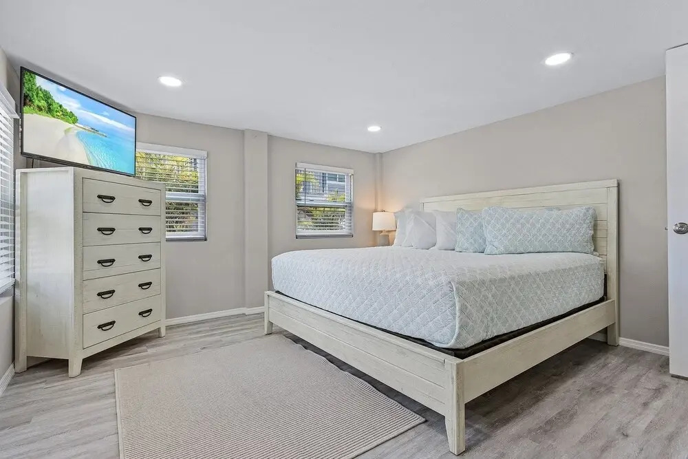 Shells N Sunshine! Getaway Destination Just Minutes from the White Sandy Beaches of Fort Myers! home