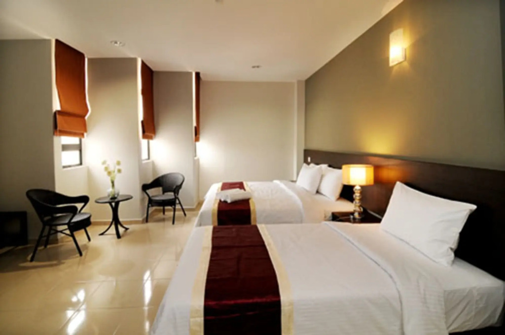 Inn Home Hotel