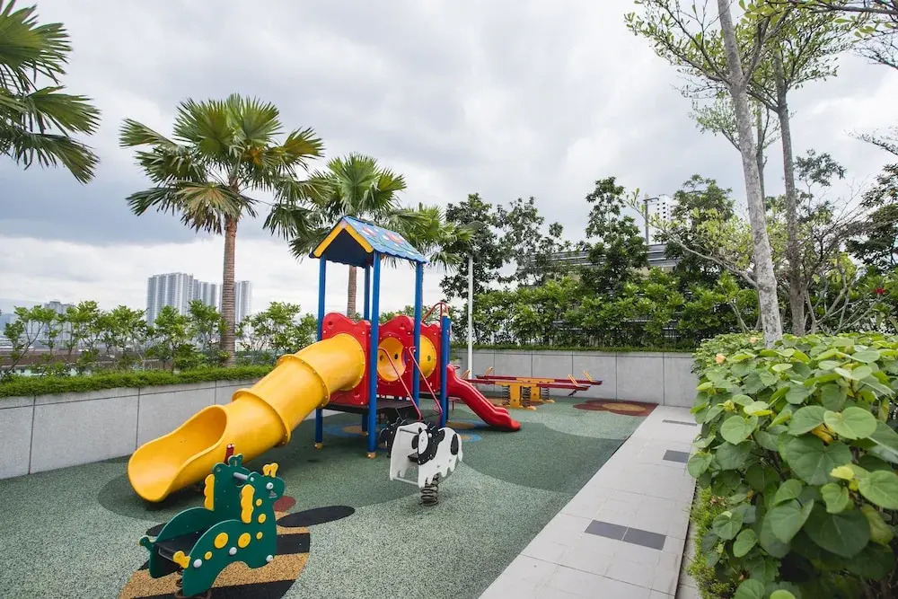 Suria North Kiara 52Hz Homestay