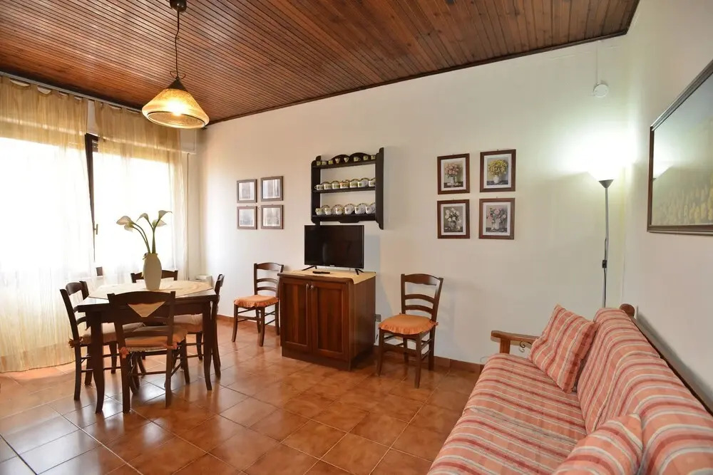 IzzHome Pula Crispi