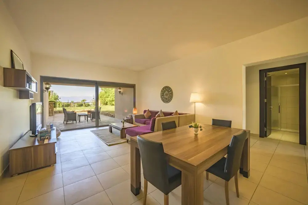 Tala Bay Residence - Families Only