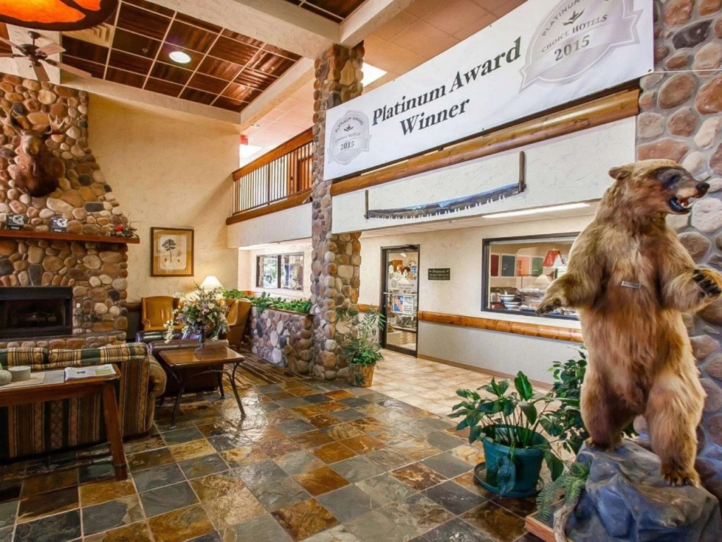 Comfort Inn & Suites Branson Meadows
