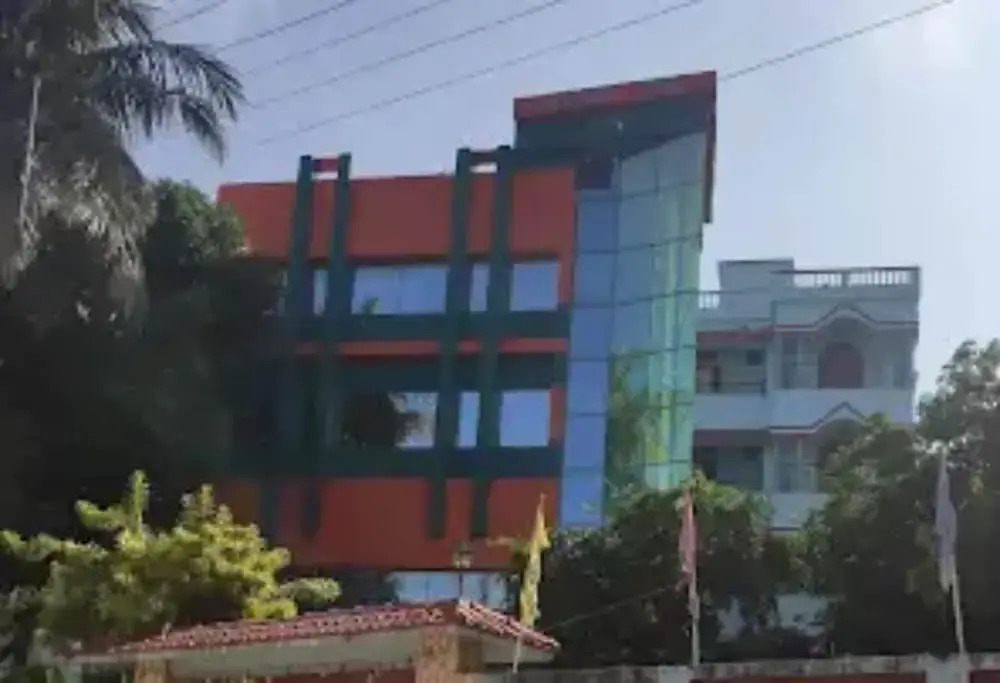 Goroomgo Star Inn Digha