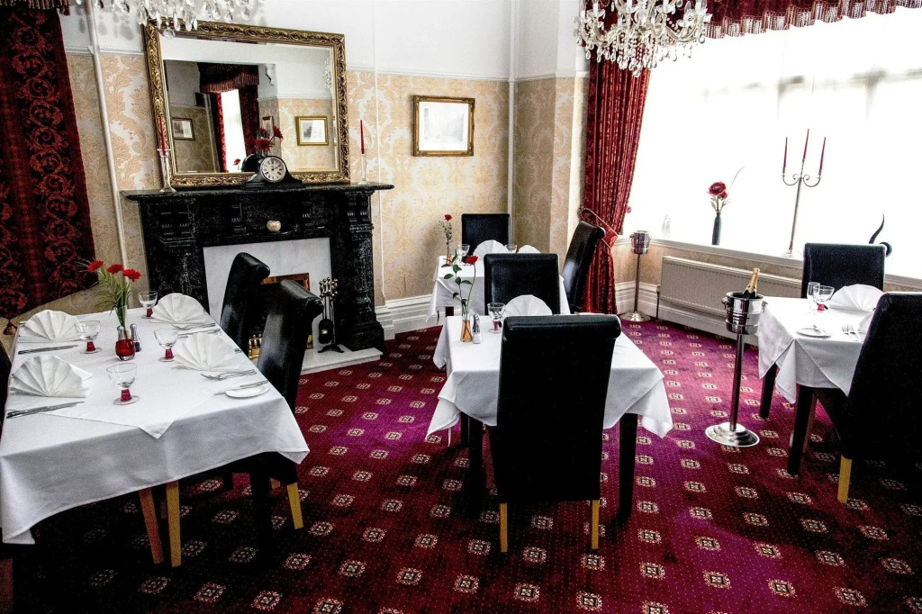 Trivelles Park Hotel