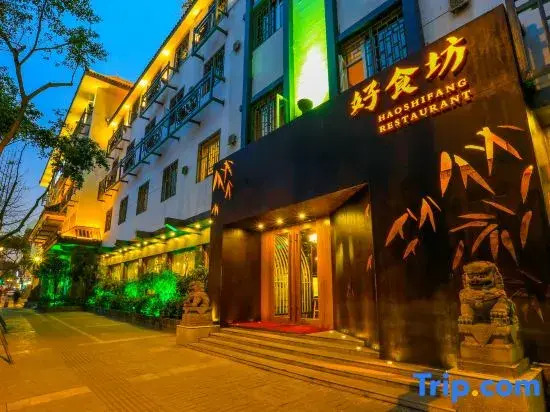 Tianchenlou Hotel