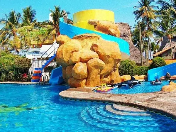 Hotel y Suites Mar y Sol