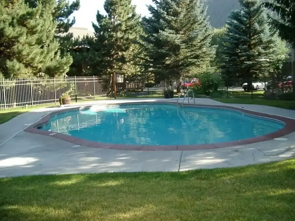 Sv154 - Walk to Lifts & Town - Hot Tub & Pool