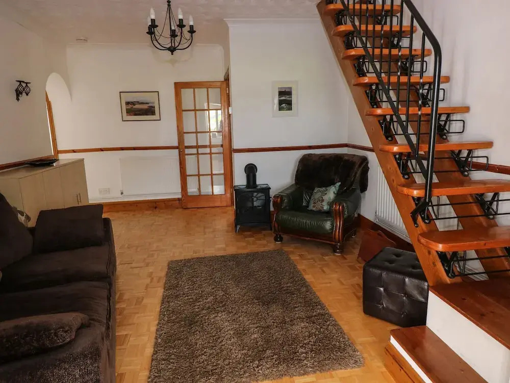 Lakelands, Burry Port